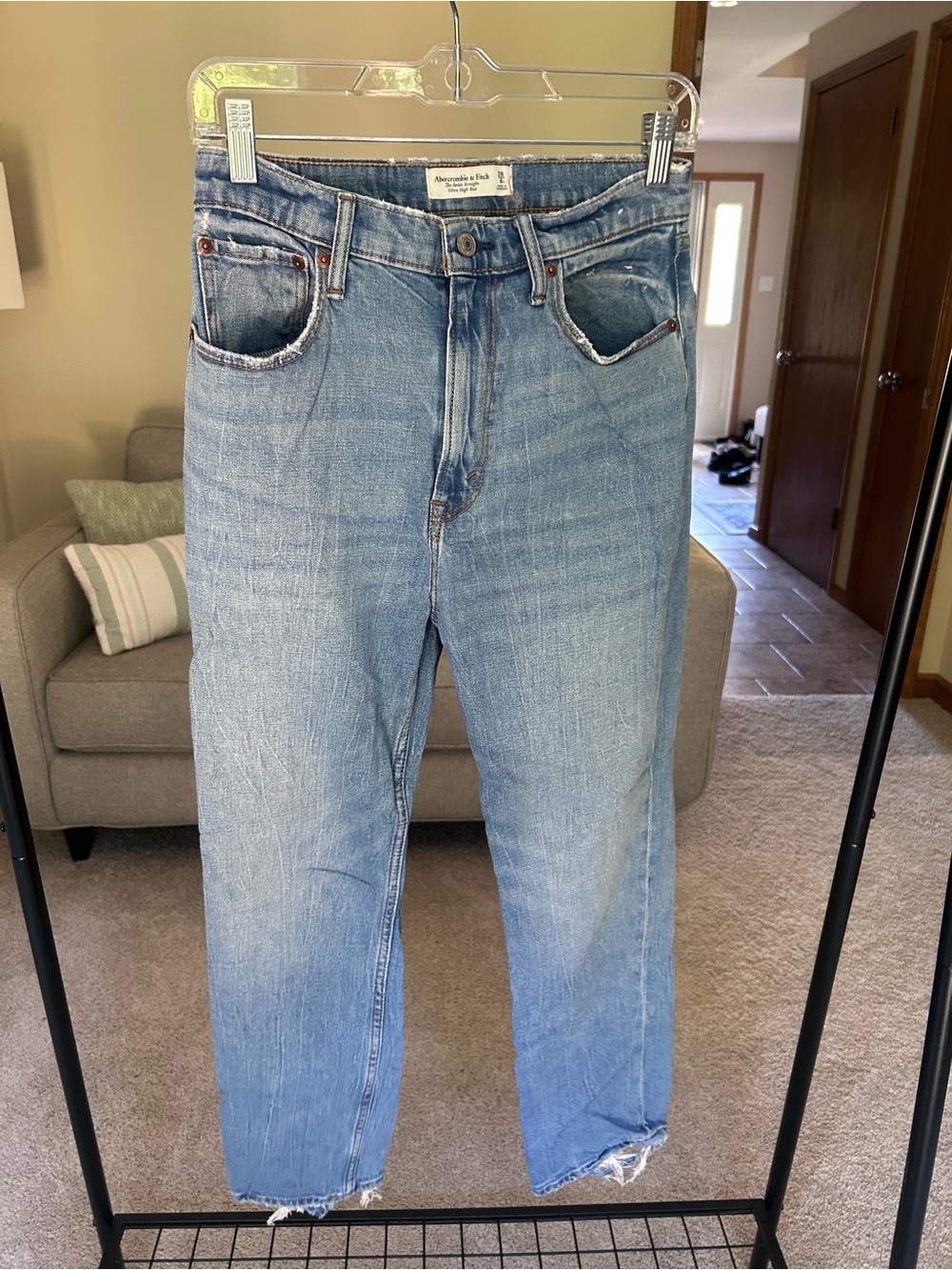 Abercrombie & Fitch women’s curve love Light Blue Relaxed Jeans